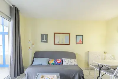 Image de Appartement T2 à 50m de la plage avec piscine et terrasse - Châtelaillon-Plage, 4 personnes