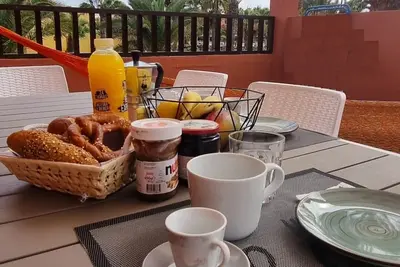 Image de Cozy renovated Bouganville apartment with secluded terrace and swimming pool