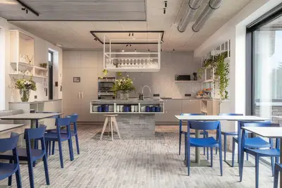 Image de accommodation for expats, companies and groups close to Gent, Bruges, sea.