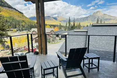 Image de A skier's paradise in Purgatory. Minutes from the slopes, nordic skiing.