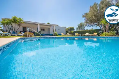 Image de Retreat with heatable pool & Bbq near Vilamoura