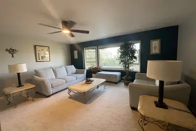 Image de Spacious & quiet  Denver Home - 7bedroom, 5 bath & queen