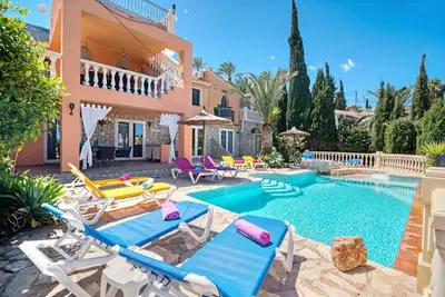 Image de Villa 'Luxusvilla - Villa In Denia' avec vue sur la mer, piscine privée et Wi-Fi