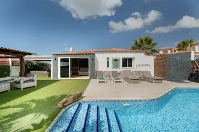 Image de Villa de vacances 'Casa Zara' avec vue sur la mer, Wi-Fi et climatisation