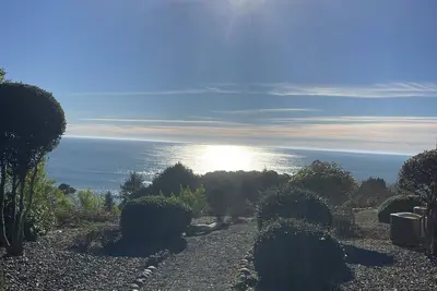 Image de Watch the Waves on Bird Island 2