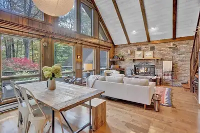 Image de Mountain Chalet in Pocono Resort