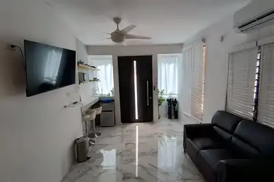 Image de Isla Verde- Beach/Bar/Restaurants\nNear Airport For Same Day Booking Message me\n