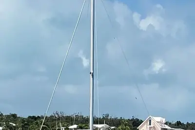 Image de Enjoy a trip to the Exumas in the Bahamas on a 30' Pearson Sailboat