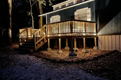 Image de Remote Cabin Hideaway in the woods close to the lake, walking trails, and casino