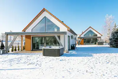 Image de Superbe maison à Ryn avec sauna
