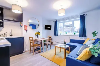 Image de New! Spacious apartment, ideal for business & work