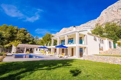 Image de Villa de 6 chambres orientée au sud