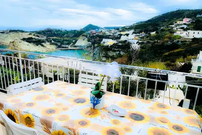 Image de Ponzamania Sunflower Apartment