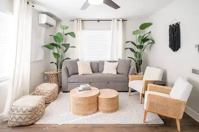 Image de Family Friendly Home by Downtown with 3 Beds