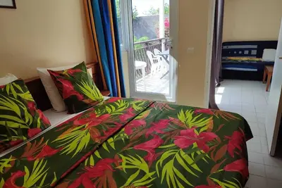 Image de Appartement Romatique - Marie-galante vu mer 2702