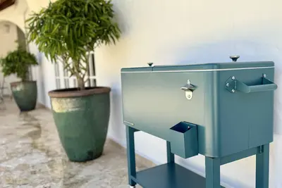 Image de Beachside Open-Concept Villa & Golf Course Views