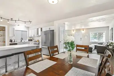 Image de Large Cozy Home