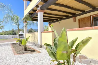 Villa the Pomegranate with Veranda