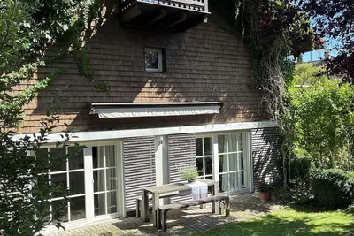 Image de Neu ab März 2024: Ferienwohnung im Historischen Bertolt Brecht Haus in Seenähe