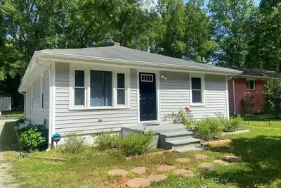 Image de Accessible Retreat: Medical-Friendly Stay