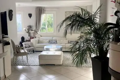Image de Villa Jo 2024 à proximité Paris/Versailles avec spa - 8 personnes