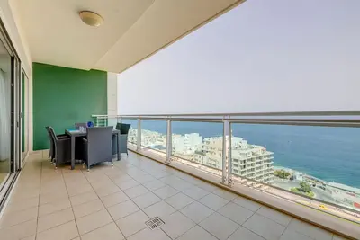 Image de Seafront Luxury w/Pool, Upmarket Area