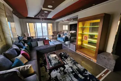 Image de Luxury Apartment and Pharoenic Maadi. \n\n