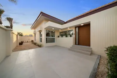 Image de Cozy Three Bedroom House