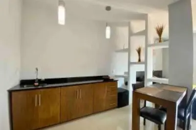 Image de Suite Familiar