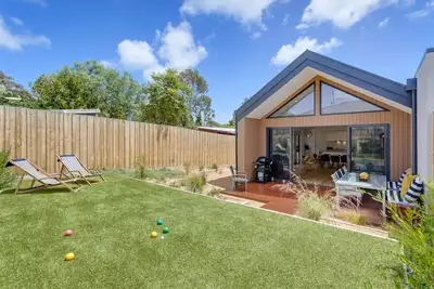 Image de Shoretell – 900m to Rosebud Foreshore. \n