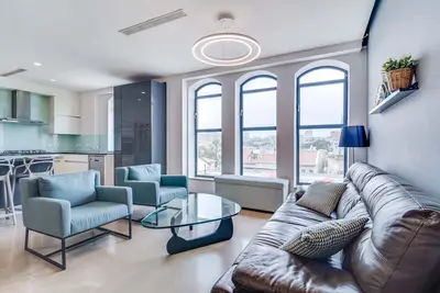 Image de Luxurious apartment in Shaarei Chessed with multiple master suites and lounge.
