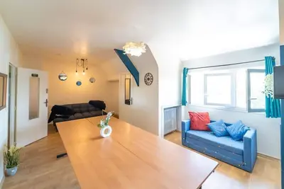 Image de Appart 4 chambres Climatisation Jardin Parking voitures 10 min de Blois Centre