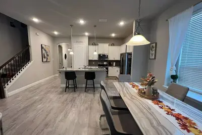 Image de Peaceful & Quiet family-friendly whole house. \n\n