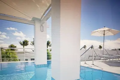 Image de Townhome located at Coral Beach Club on the ocean with full amenities.