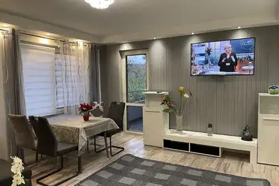 Image de 5 Minutes to the riverside Mosel, 3 minutes to the shopping center, bus stop.