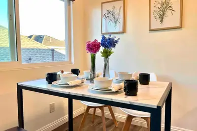 Image de Jie’s Choice Stunning 2b Home Newly 15 mins Dt. \n\n