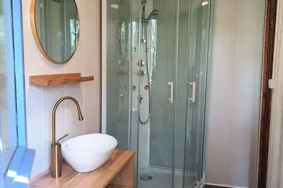 Standard Chalet 30. 25 m2 (2 Schlafzimmer) 5 Personen