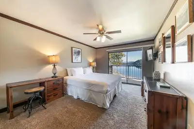 Image de Spacious Condo w/Lake View #247 at Donner Lake Village