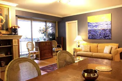 Image de ✨ Parisian Chic & Cozy Flat with Terrace. Near Parc G. Brassens & Expo Center ✨