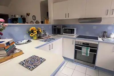 Image de Coastal Charm in Coolum Beach House, Walk to the beach, enjoy the space.