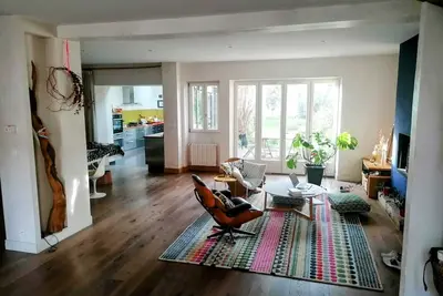 Image de Maison de ville avec jardin, le calme à proximité du centre