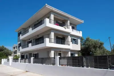 Image de Appartement 'Melina 4' avec vue sur les montagnes, Wi-Fi et climatisation