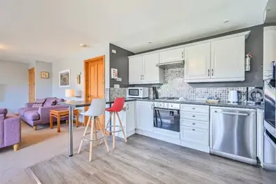 Image de 3 bed Luxury Lodge, Nr. Padstow\n( with private Ev charger)\n\n