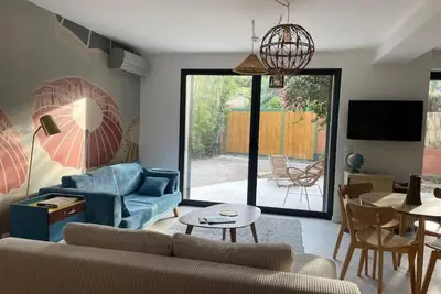 Image de Charmant rez de jardin de villa