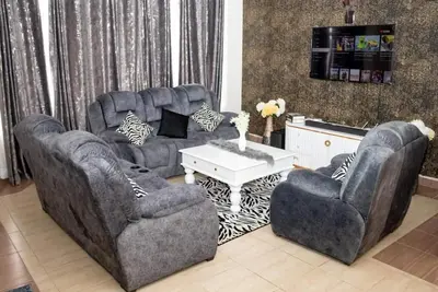 Image de Luxury 3 ensuite bedroom apartment 10 minutes from Jkia.