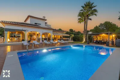 Image de Villa Pacifica by Abahana Villas
