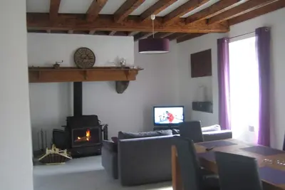 Image de Maison béarnaise typique dans la vallée d’Ossau  proche Laruns Gourette