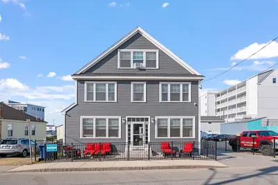 Image de Luxurious 5-bedroom home steps from Hampton Beach & all entertainment