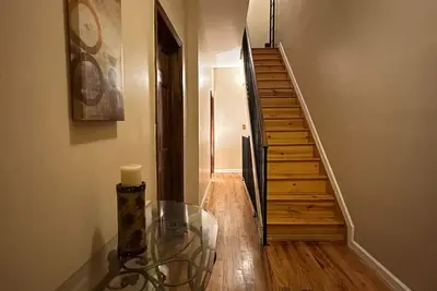 Image de Great Place in the Heart of New York. Walking  distance to A & C Subway Stations