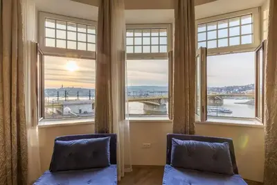 Image de A stunning apartment with a unique view